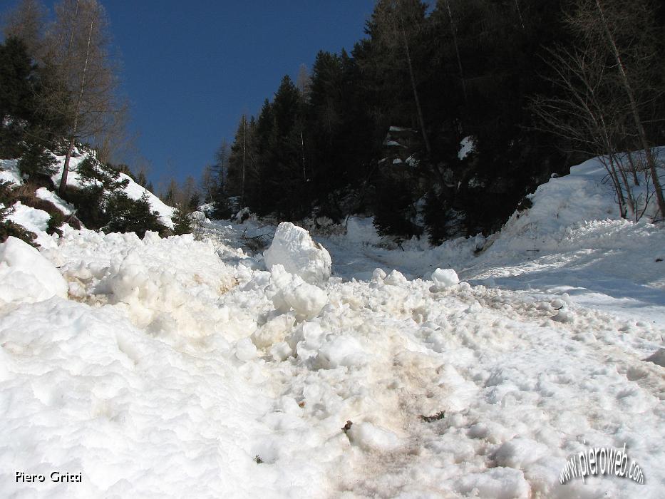 15 Grossi blocchi di neve.jpg